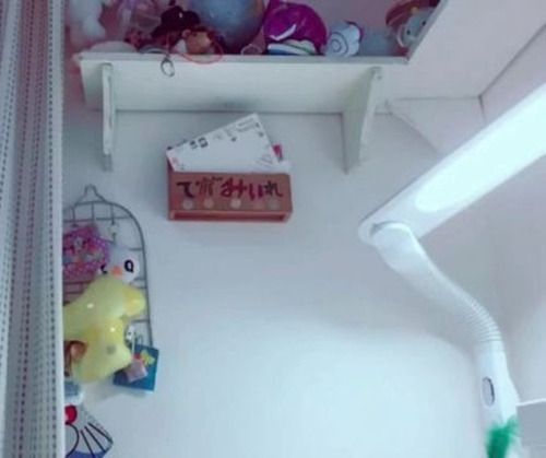 エース『私モデルをやっています』