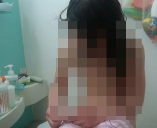 無防備な高えすな娘と風呂