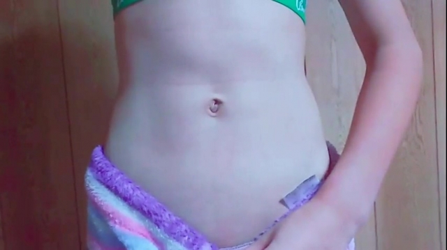 ミニーちゃんのスポブラ