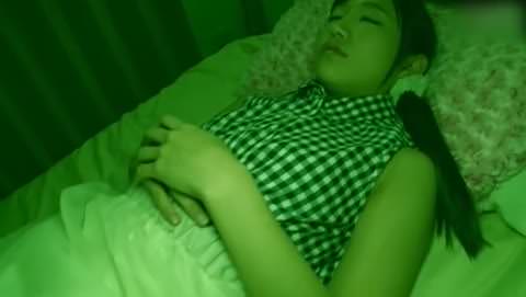 妹が俺の部屋にとまりにきたので中出ししてやった　個人撮影