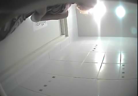 [無] トイレ盗撮　in イタリア　#4