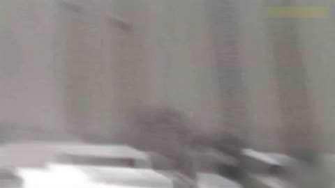 後方から臨む桃尻風景