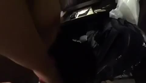 【シリーズ】訳アリ巨乳女子♪漫喫の個室で秘密のアルバイト♪熟れ始めのエロボディ♪(1/3)