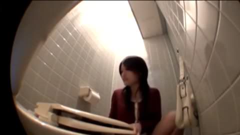 パニックトイレ！