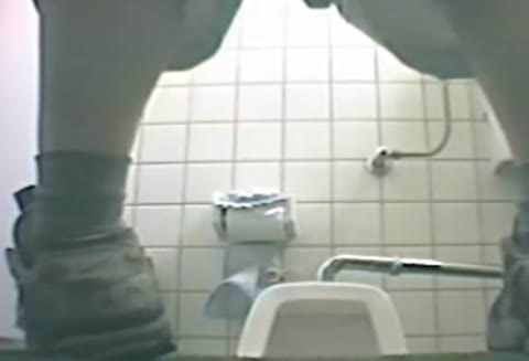 無修正　(学生限定）和洋式電波盗撮　（20名）