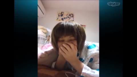 エロイプで絶頂　かわいいショートヘアな少女