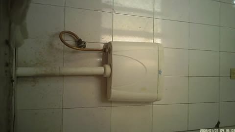 中国女子寮ドアなし便所3