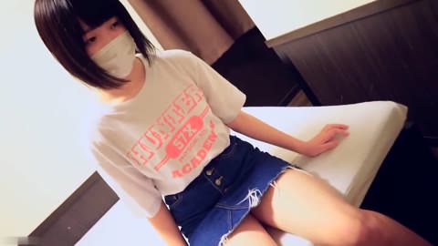 【無】学校の制服に着替えてもらって