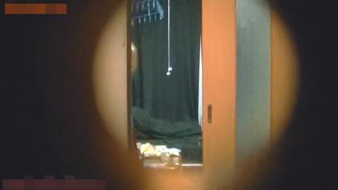 【徘徊盗撮】マンション♡女性一人暮らし◆逆ドアスコープ盗撮 10