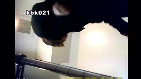 【お漏らし】うんこお漏らし 　しかも紙が無い…