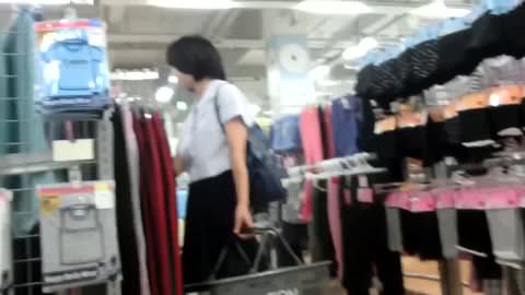 美人優等生のKのスク水の着替え 美乳と裸