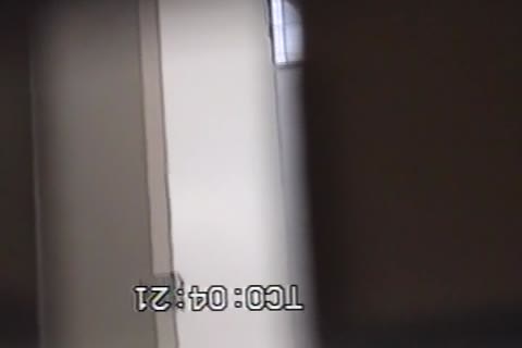 無　バレるの覚悟の追いかけ公衆トイレ 2