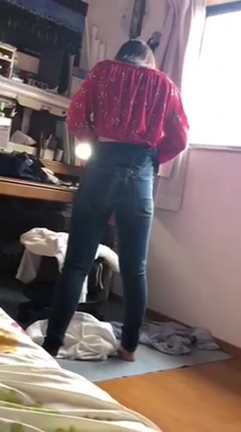 【無】プライベート流出　未出　峯岸みなみ似の彼女とスマホはめ撮り