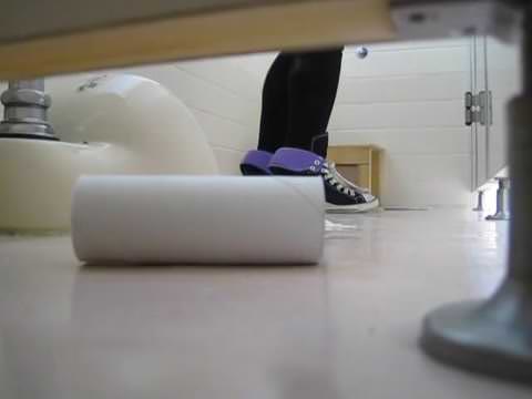 和式トイレ おしっこう○こ 3名