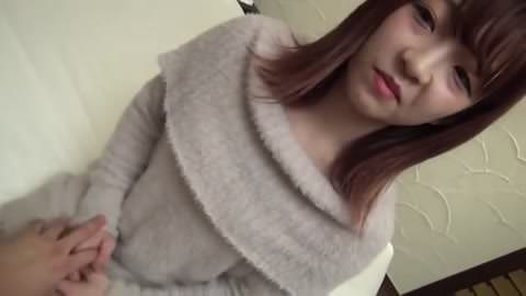 とてもかわいいぱいぱんな女の子とSEX【無】