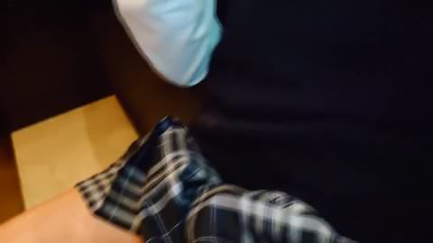 【無】制服JK初めての援交で中出し