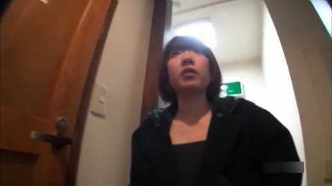 女優のおっぱいを堪能しまくる動画