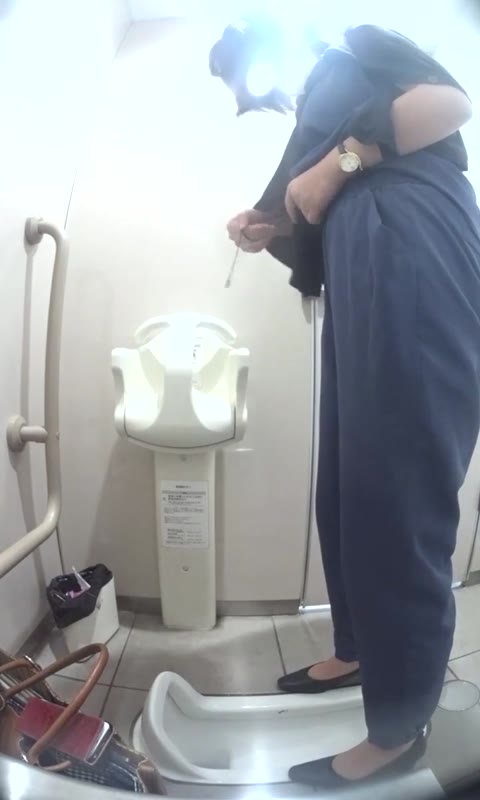 人妻の大量うんこ