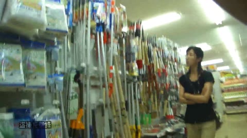 【盗撮】お姉さんの恥ずかしい排泄姿を隠し撮り２０【興奮】