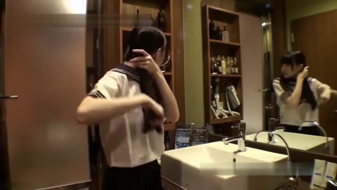 【無】セーラー服スポブラ少女に生ハメ