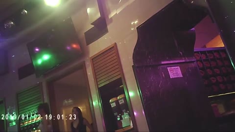 潜入!アジアの奴隷娼婦オークション!