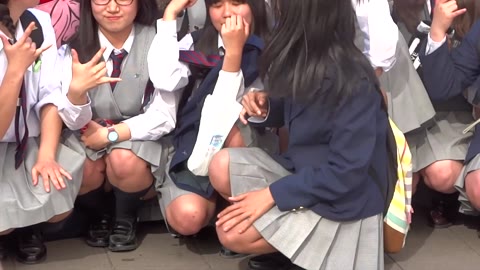 【奇跡】修学旅行中のお座りＪ★Ｋを画像ではなく動画で♪