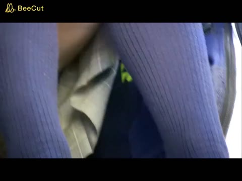 超美少女Ｊ★Ｋの純白パンティを顔面ドアップで・・