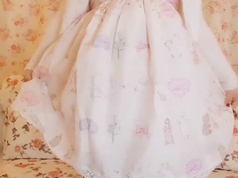 ヌルヌルでテカテカなパイパンおマ〇コ