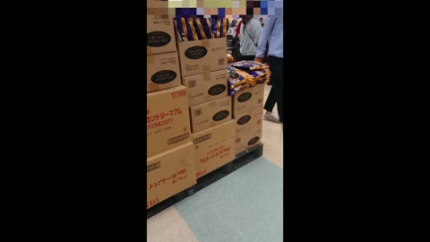 美少女J●撮影中、友達にバレる