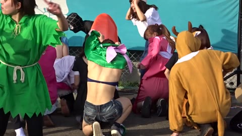 衝撃注意!!超美少女が激しいダンスでおっぱいポロリハプニング!!!