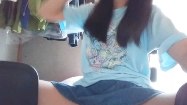 投稿作品 C新Co人のエロ配信